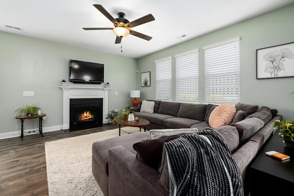 Unlocking mortgage choices: the essential guide for first-time buyers on fixed and adjustable rates in bristol